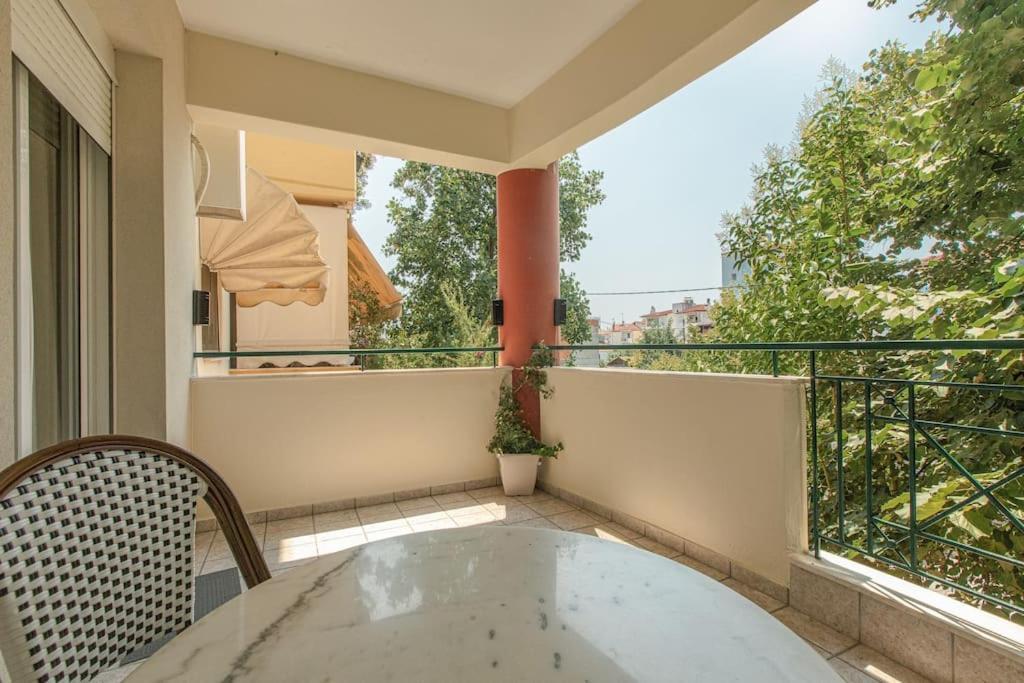 Tommy'S Family Apartment Katerini Exterior photo